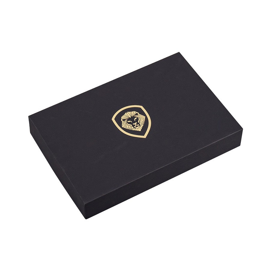 Valuetainment Golden Cigar Lighter Set